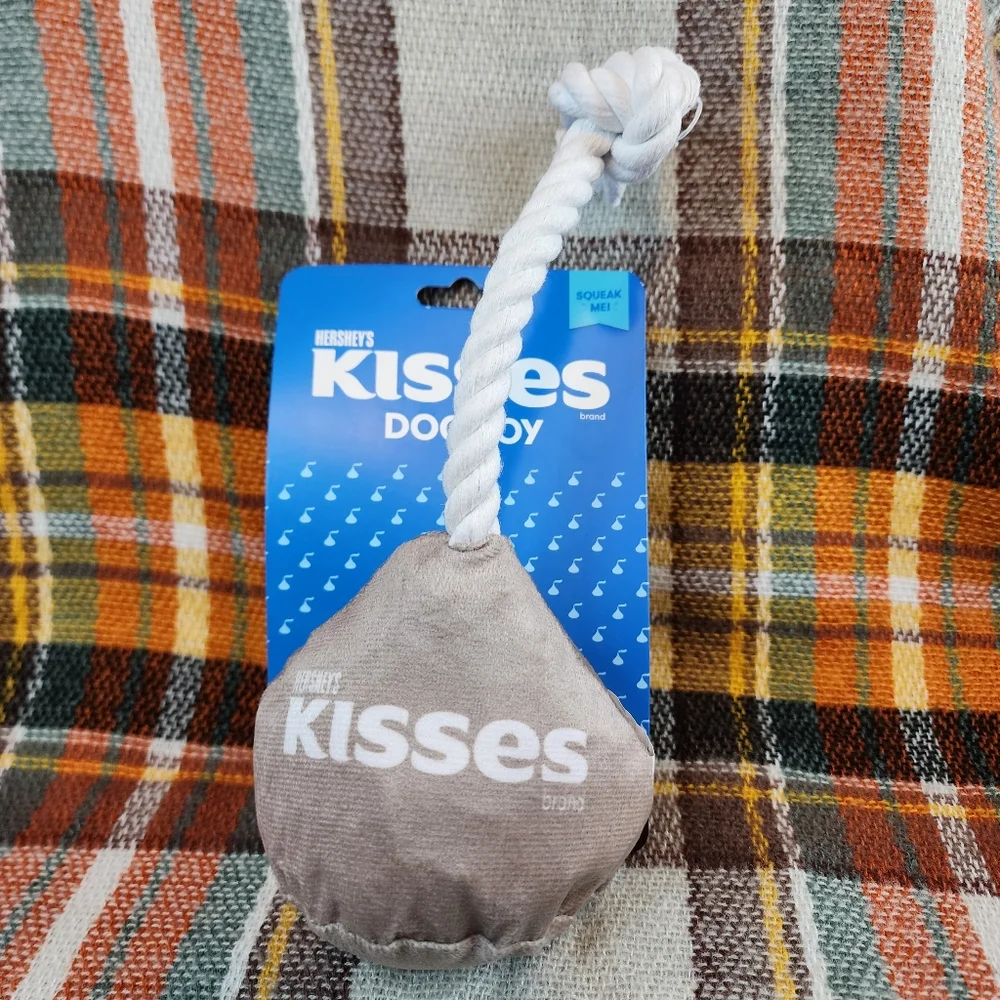 Set of 3 Candy Squeaking Dog Toys: Reeses and Hershey's  Bar and Kisses. NWT.